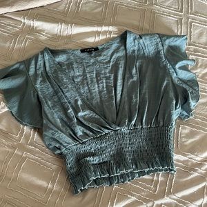 Cropped Linen Blue Tee